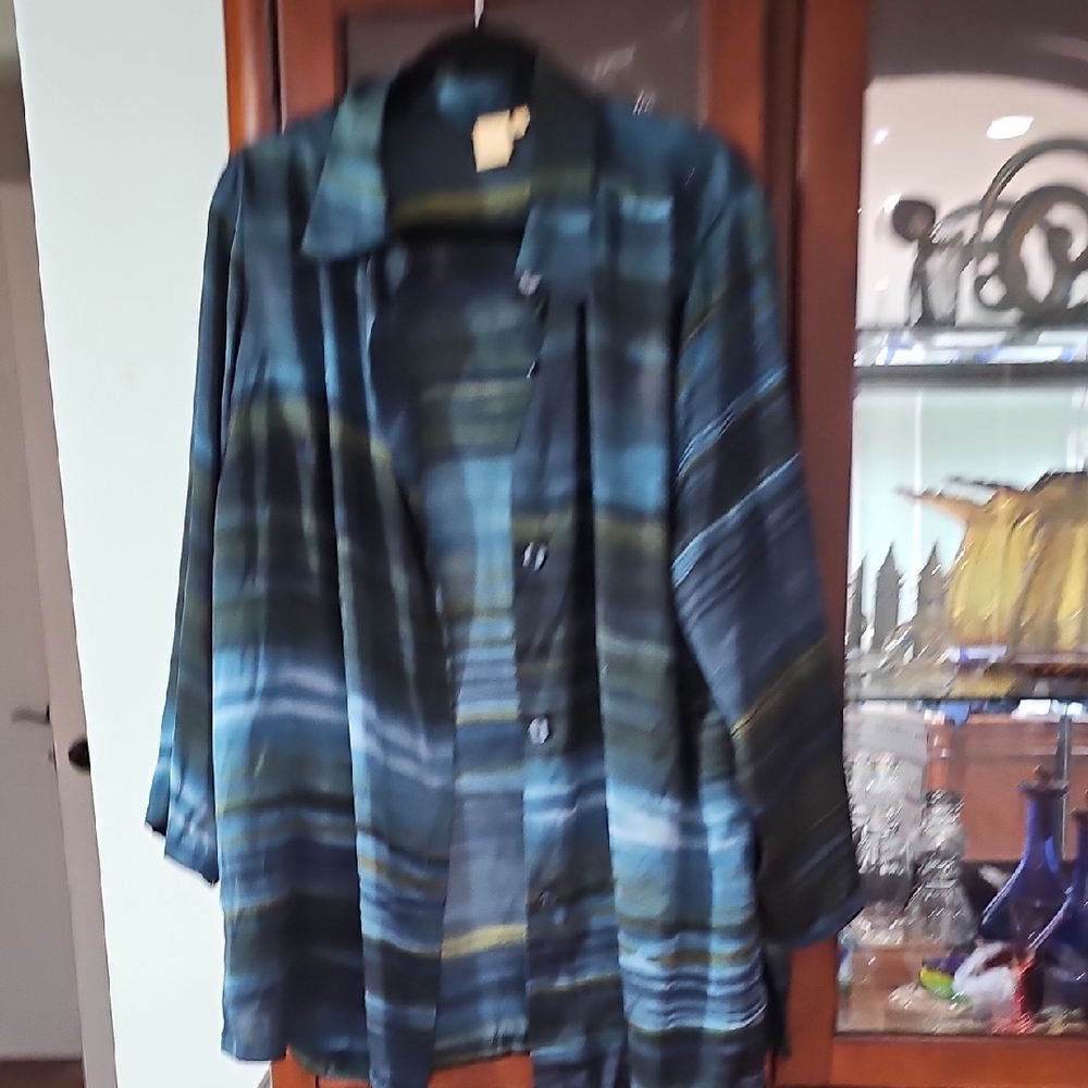 Jones New York Striped Blue and Green Button-Up Shirt Woman Sz 2x